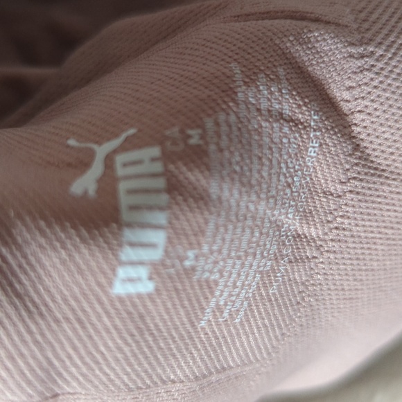 Puma Sports Bra sz Medium - Picture 3 of 3
